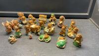 COLLECTION OF PEN DELFIN FIGURINES