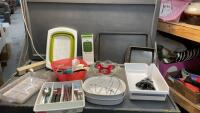 (2) BOXES OF KITCHEN ITEMS - PANS, CUTLERY, COOKIE SHEET, CASSEROLES ETC