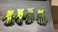 (4)PAIRS ULTIMATE GRIP GLOVES - SIZE L/XL
