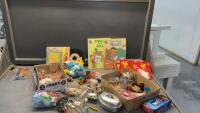BOX OF VINTAGE TOYS & BOOKS