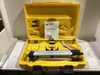 POWERFIST 18" LASER LEVEL KIT