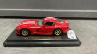 DURAGO DIE CAST COLLECTOR CAR - 1992 DODGE VIPER RT/10