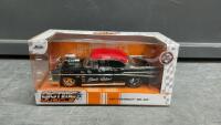 JADA DIE CAST COLLECTOR CAR - 1957 CHEVROLET BEL AIR
