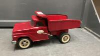 RED VINTAGE TONKA DUMP TRUCK