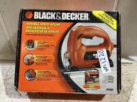 BLACK & DECKER VARIABLE SPEED JIGSAW