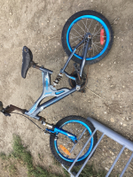 AVIGO BLUE +BLACK KIDS BIKE