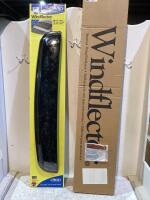 SUNROOF WIND DEFLECTOR