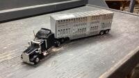SEMI TRUCK WITH CATTLE LINER