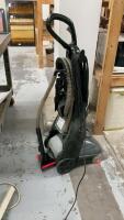 BISSELL PRO HEAT PET CARPET CLEANER