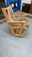 GLIDER ROCKER