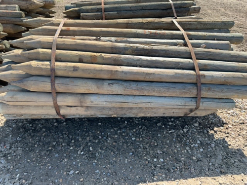 Bundle of 7 foot driver, Posts