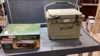 VALLEY SPORTSMAN COOLER + COLEMAN COMPACT CAMP GRILL