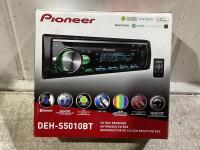 PIONEER JVC CD RECEIVER