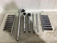 SAE/METRIC RATCHET WRENCHES & SOCKET SETS