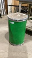THICK CARDBOARD CANNISTER WITH PLASTIC LID