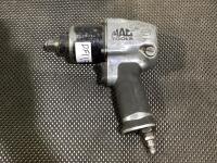1/2" PNEUMATIC ALUMINUM IMPACT WRENCH