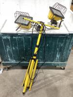 WORK LIGHT