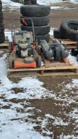 Pallet with push lawnmower and compressor carriage - Parts