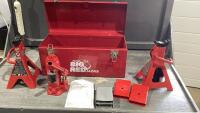 RED TOOL BOX WITH (2) JACK STANDS, HYDRAULIC JACKS + (4)WHEEL CHOCKS