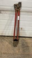 TIRE CHAIN TOOL