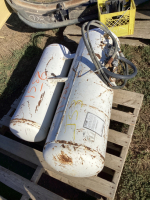 PROPANE TANK FOR AUTO