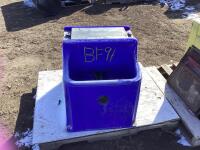 PLASTIC LIVESTOCK WATERER
