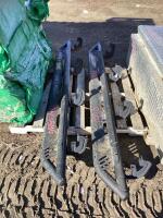 (2) 2001 CHEV TRUCK STEPS