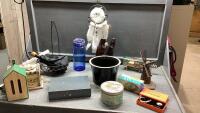 GOOD TOTE OF ASSORTED DECOR - BEE HOUSE, FRUIT/BANANA HOLDER, DREAM CATCHER,