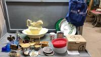 GOOD TOTE OF ASSORTED DECOR -WASH BASIN + PITCHER, BLUE GLASS BIRD DISH, BLUE GRAPES