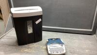 DYNEX PAPER SHREDDER + BROTHER LABEL MAKER