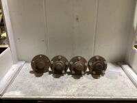 BOX OF RUSTED 5 BOLTS WHEEL HUBS (4PCS)