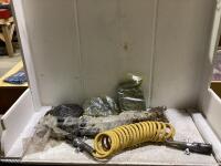BOX OF HOSES WITH POWER CONNECTOR AND MULTIPLE CHAINS