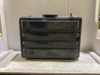 BRIEFCASE