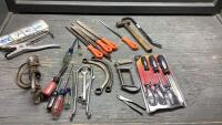 BOX OF ASSORTED SHOP TOOLS + CATTLE TAGGER + EAR NOTCHER