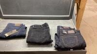 (4) PAIRS OF JEANS - SIZE 34 WAIST - LENGTH 30&rdquo;, 31&rdquo; + (2)32&rdquo;