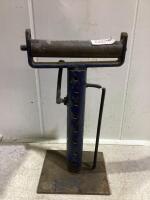 SINGLE ROLLER STAND
