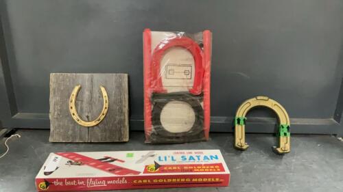 PLASTIC HORSESHOE GAME, GOLD PAINTED HORSESHOE MOUNTED ON BARNWOOD, MODEL AIRPLANE KIT