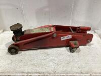 FLOOR JACK