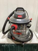 SHOP VAC