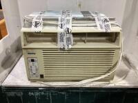 DANBY AIR CONDITIONER UNIT