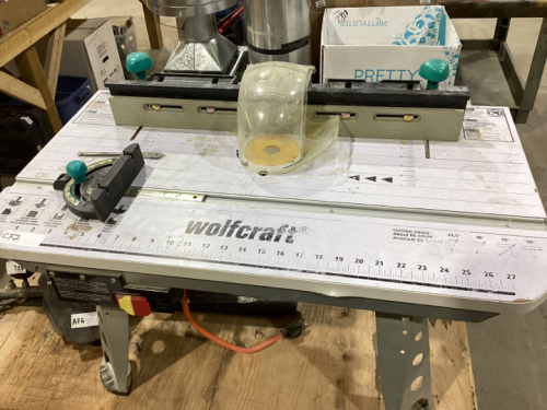 WOLFCRAFT ROUTER TABLE