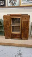 VINTAGE DISPLAY/CHINA CABINET