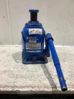POWERFIST HYDRAULIC BOTTLE JACK 20 TONS