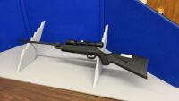 PELLET GUN W/ SCOPE. SERIAL #2324220145166897H