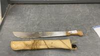 MACHETE IN VINYL SHEATH