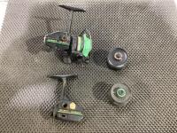 CARDINAL 3 FISHING REEL AND (3) MISCELLANEOUS FISHING PARTS