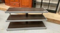 ENTERTAINMENT/DISPLAY STAND