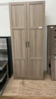 PANTRY/ARMOIR STORAGE UNIT