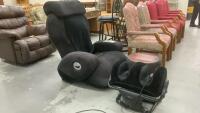 IJOY GAMING CHAIR W/MASSAGE FUNCTIONS, LEG MASSAGER AND ROUND SIDE TABLE