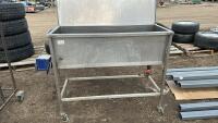 Stainless steel rolling tank with 110 heated power Element
